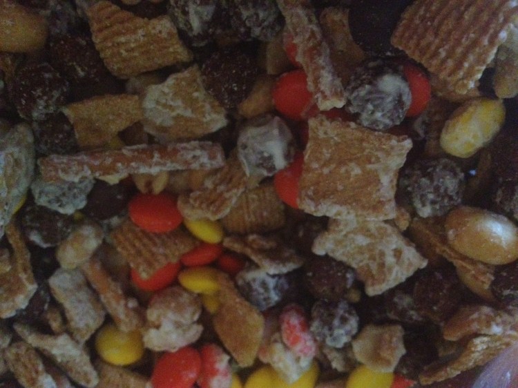 Boo Mix (Halloween Snack Mix) – Believe in the Magic Traci Diary