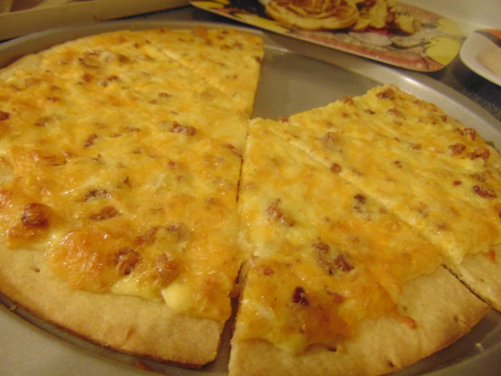 “Chef Mickey’s” Breakfast&nbsp;Pizza