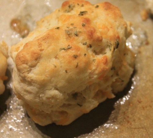 Cheddar Bay Biscuits (3)