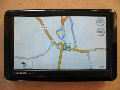 File:Garmin nuvi 1490t.jpg - Wikimedia Commons
